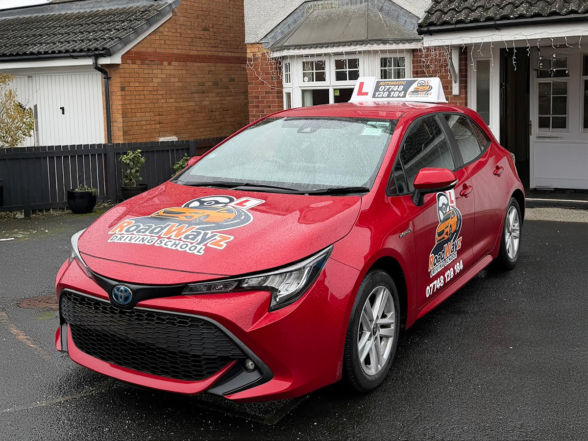 RoadWayz Toyota Corolla Tuition Car